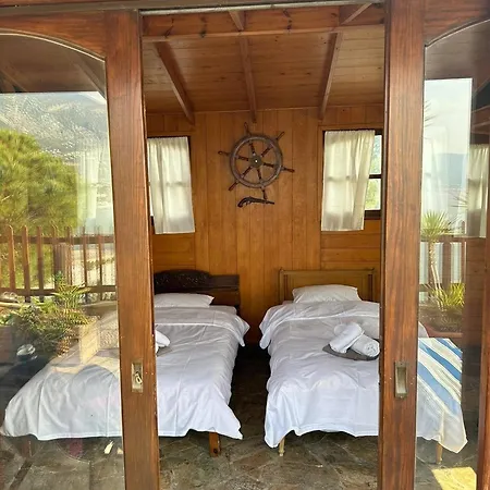 Ferienhaus 4br By The Sea, Family Friendly, Breathtaking View Avía