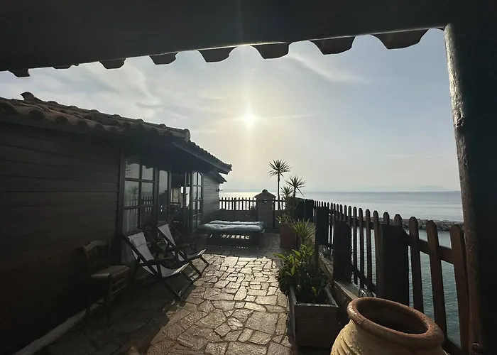 Vakantiehuis 4br By The Sea, Family Friendly, Breathtaking View