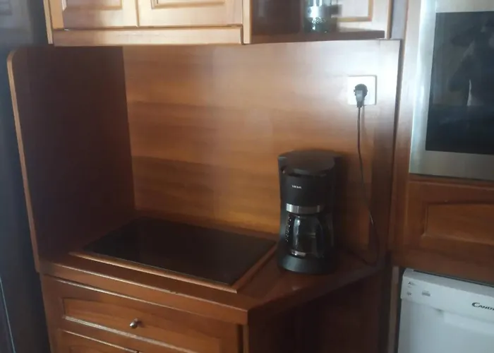 Vakantiehuis 4br By The Sea, Family Friendly, Breathtaking View *